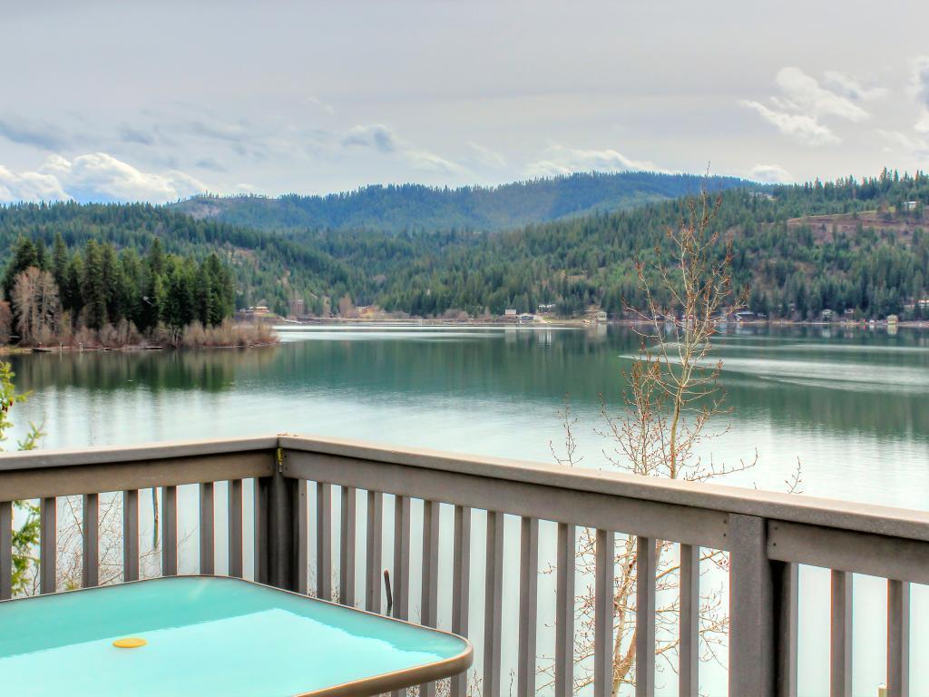 Beautiful Lake Coeur D'Alene Cabin On The Bay Hotel Mica Eksteriør billede