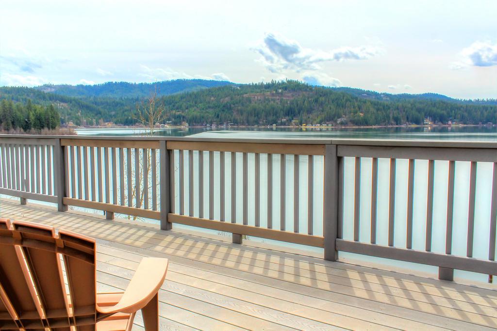 Beautiful Lake Coeur D'Alene Cabin On The Bay Hotel Mica Eksteriør billede