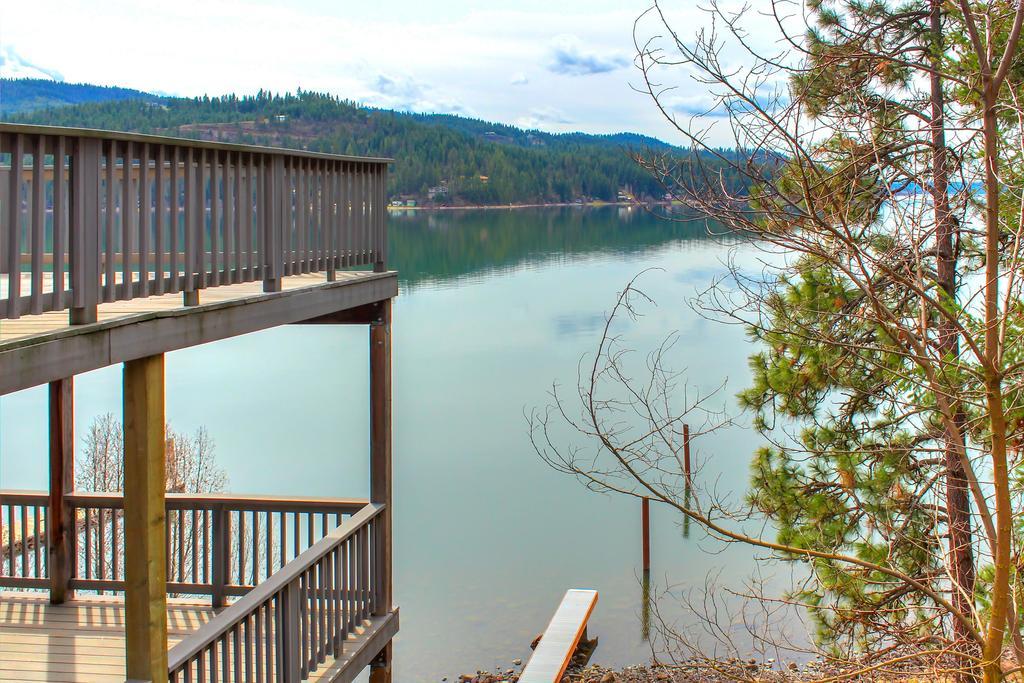 Beautiful Lake Coeur D'Alene Cabin On The Bay Hotel Mica Eksteriør billede